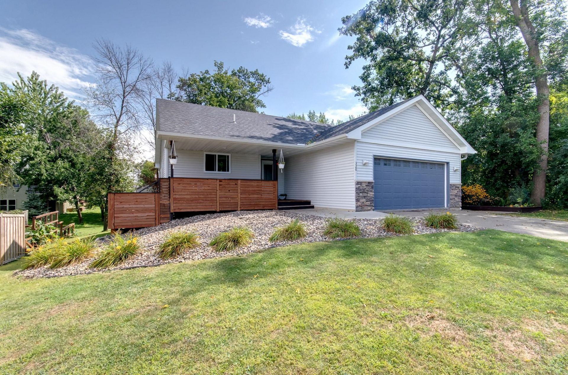 320 4th Avenue Ne, Lonsdale, MN 55046 Main Photo