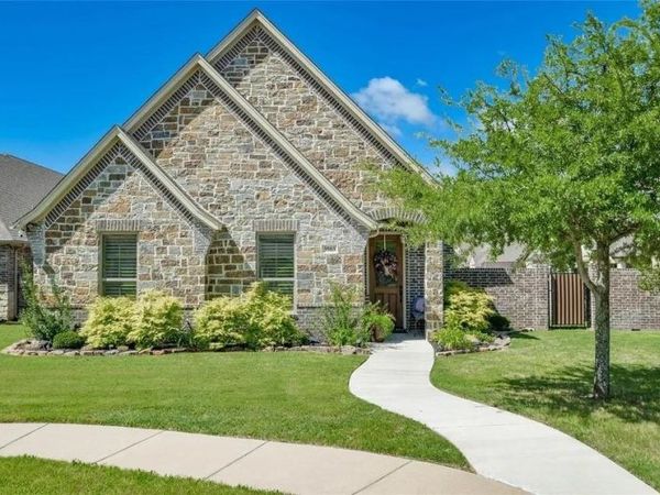 3503 Fountain Way, Granbury, TX 76049