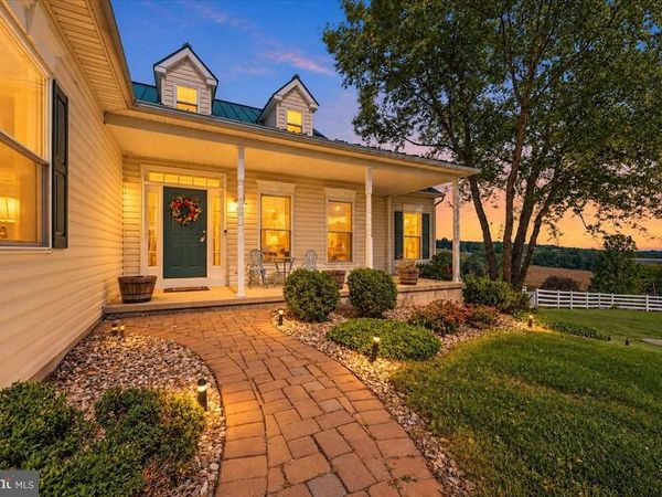 3857 TIE ROAD, SLATINGTON, PA 18080