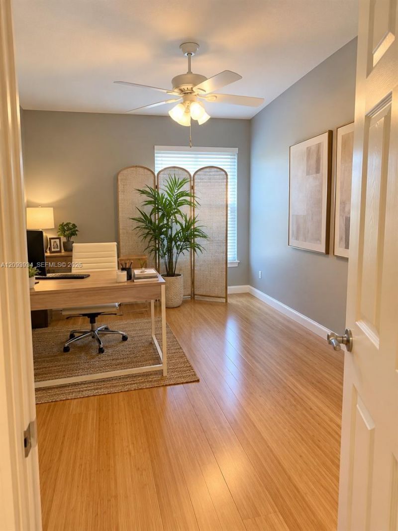 1015 Pinewood Lake Ct , Unit 1015, Greenacres, FL 33415 Photo