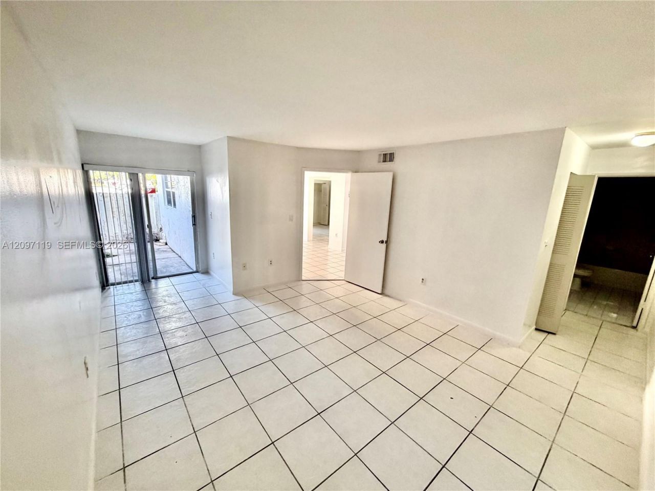 7611 SW 153rd Ct, Unit 103, Miami, FL 33193 Photo