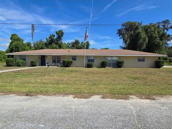 12394 SE 139TH AVENUE , OCKLAWAHA, FL 32179