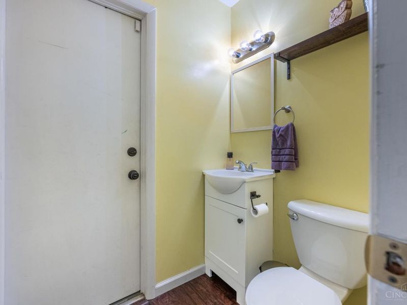 11846 Ramsdale Court, Springdale, OH 45246 Photo 13