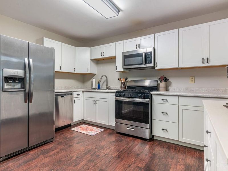 11846 Ramsdale Court, Springdale, OH 45246 Photo 7