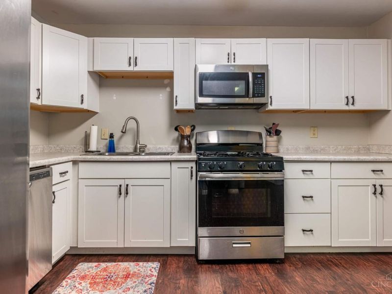11846 Ramsdale Court, Springdale, OH 45246 Photo 8