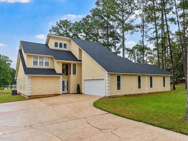 1663 Spencer Circle , Benton, LA 71006