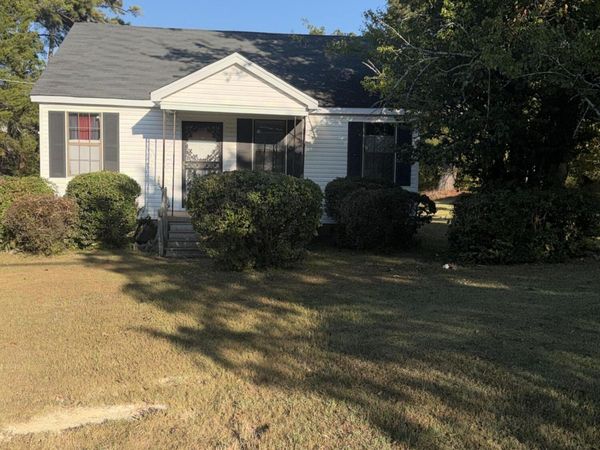 2643 Lawndale Dr., Tupelo, MS 38801