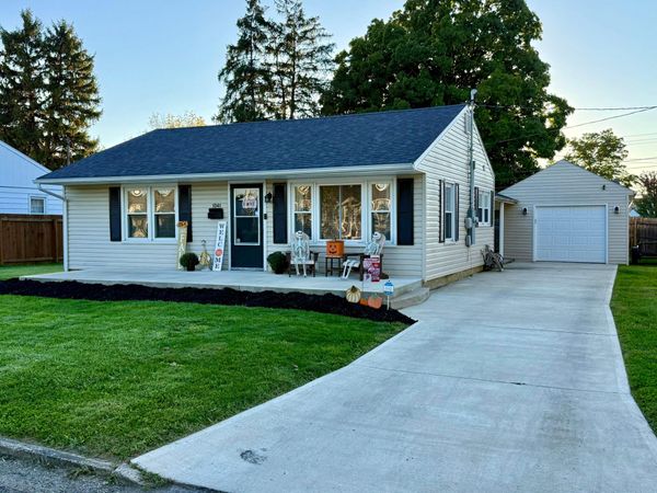 1041 Sunshine Street , Circleville, OH 43113