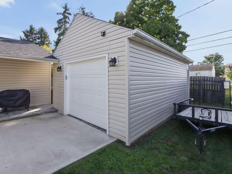 1041 Sunshine Street, Circleville, OH 43113 Photo 28