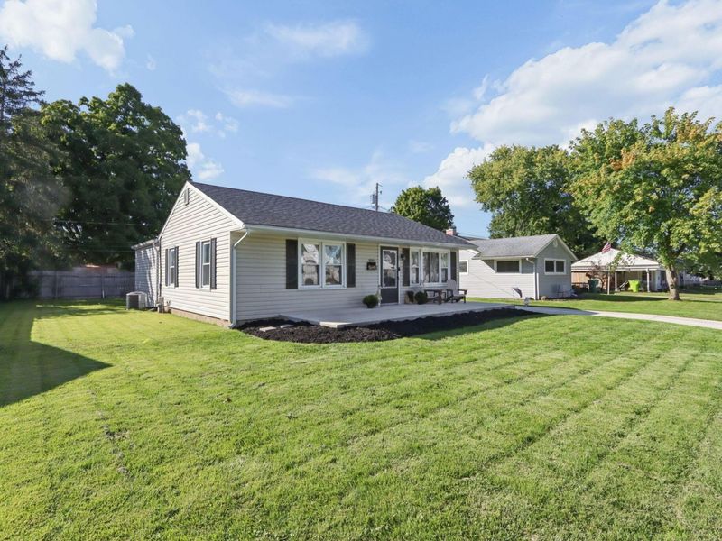 1041 Sunshine Street, Circleville, OH 43113 Photo 6