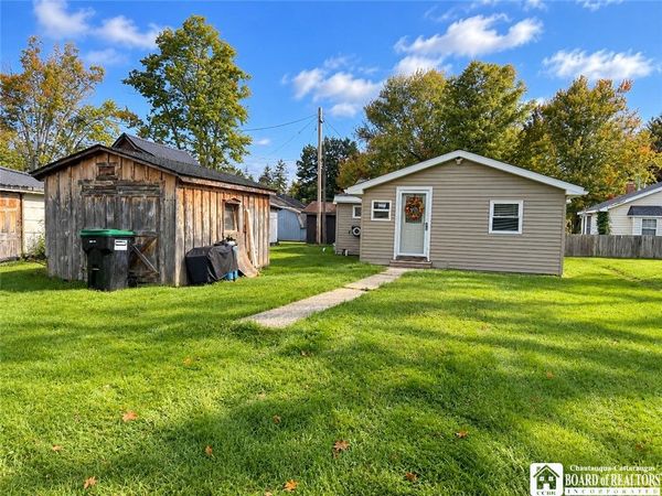 3921 S Ralph Avenue, Bemus Point, NY 14712