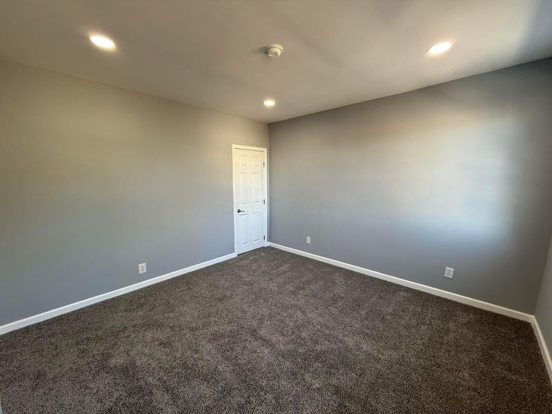 103 N Jones Avenue, Columbus, OH 43222 Photo 32