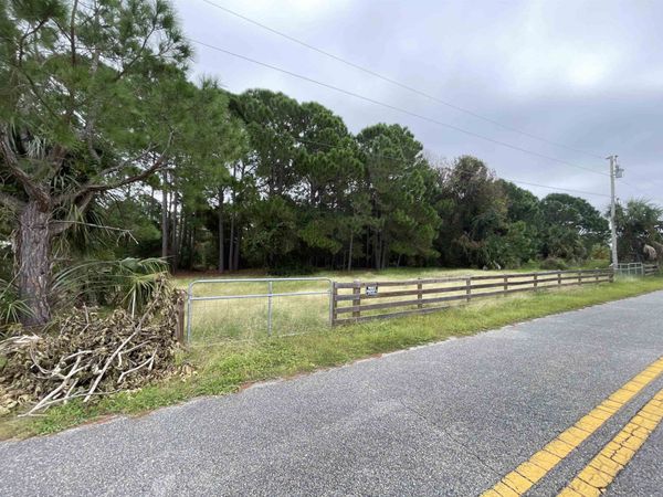7 Carnival Lane , Unit 1, Alligator Point, FL 32346
