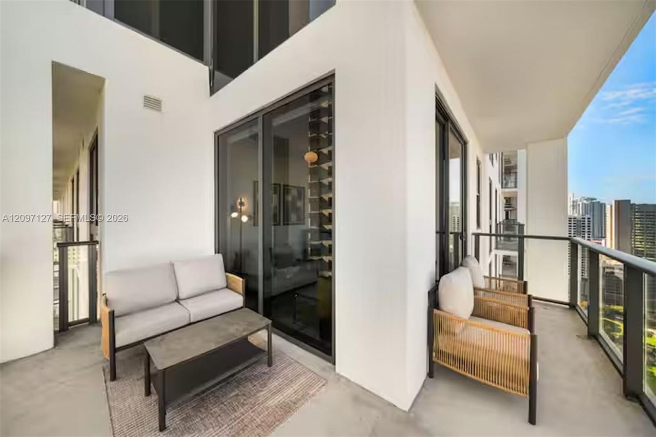 11 NE 6th St , Unit 3214, Miami, FL 33132 Photo