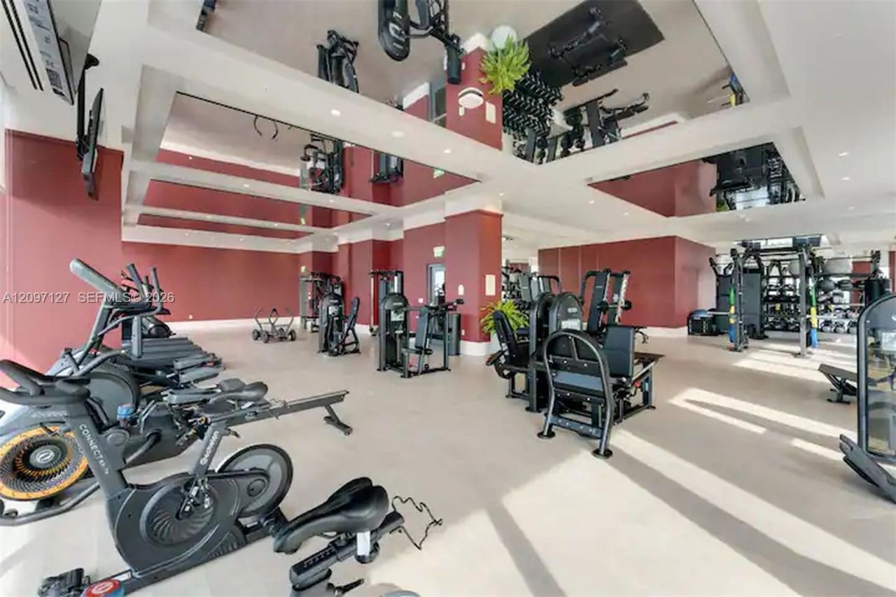 11 NE 6th St , Unit 3214, Miami, FL 33132 Photo
