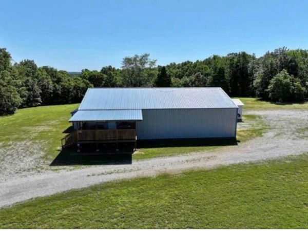 63 County Road 364, Thayer, MO 65791