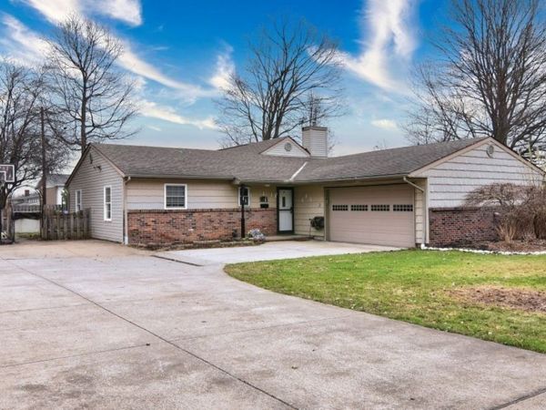 8803 Evergreen Drive , Mentor, OH 44060