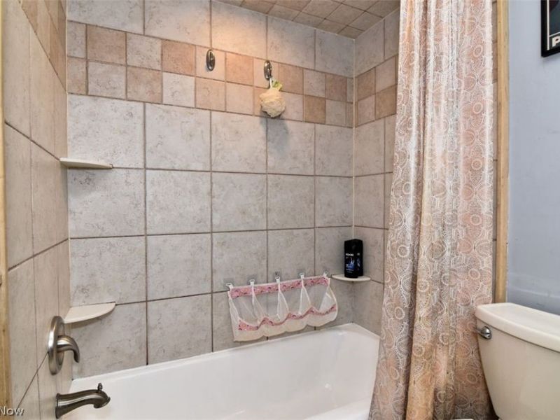 8803 Evergreen Drive, Mentor, OH 44060 Photo 35