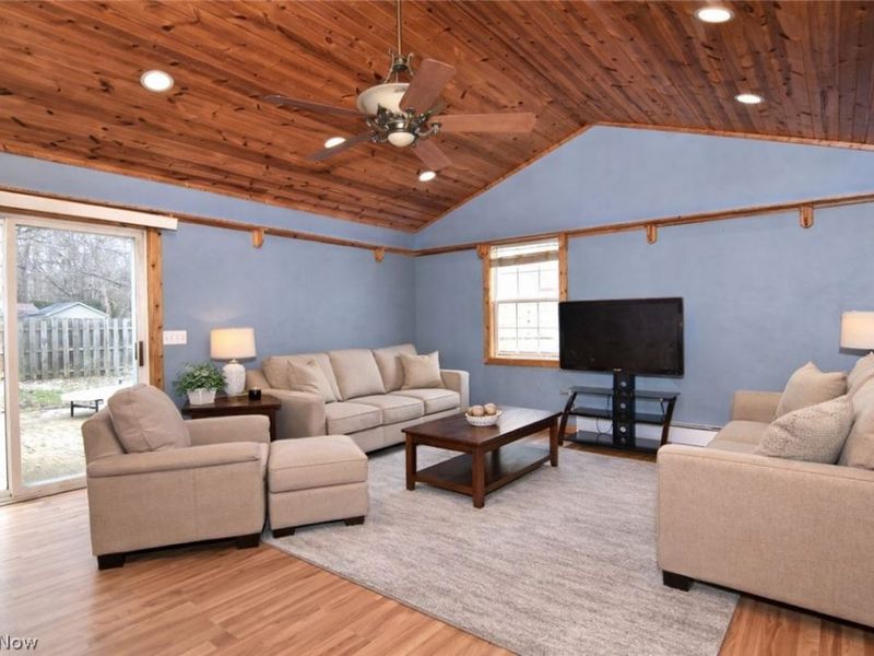 8803 Evergreen Drive, Mentor, OH 44060 Photo 4