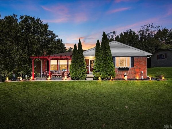 186 Meadow Lane, Springfield, OH 45505