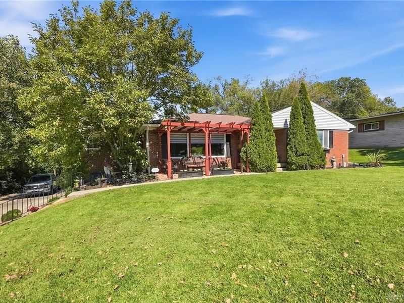 186 Meadow Lane, Springfield, OH 45505 Photo 5