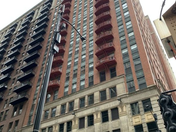 208 W Washington Street , Unit 1403, Chicago, IL 60606