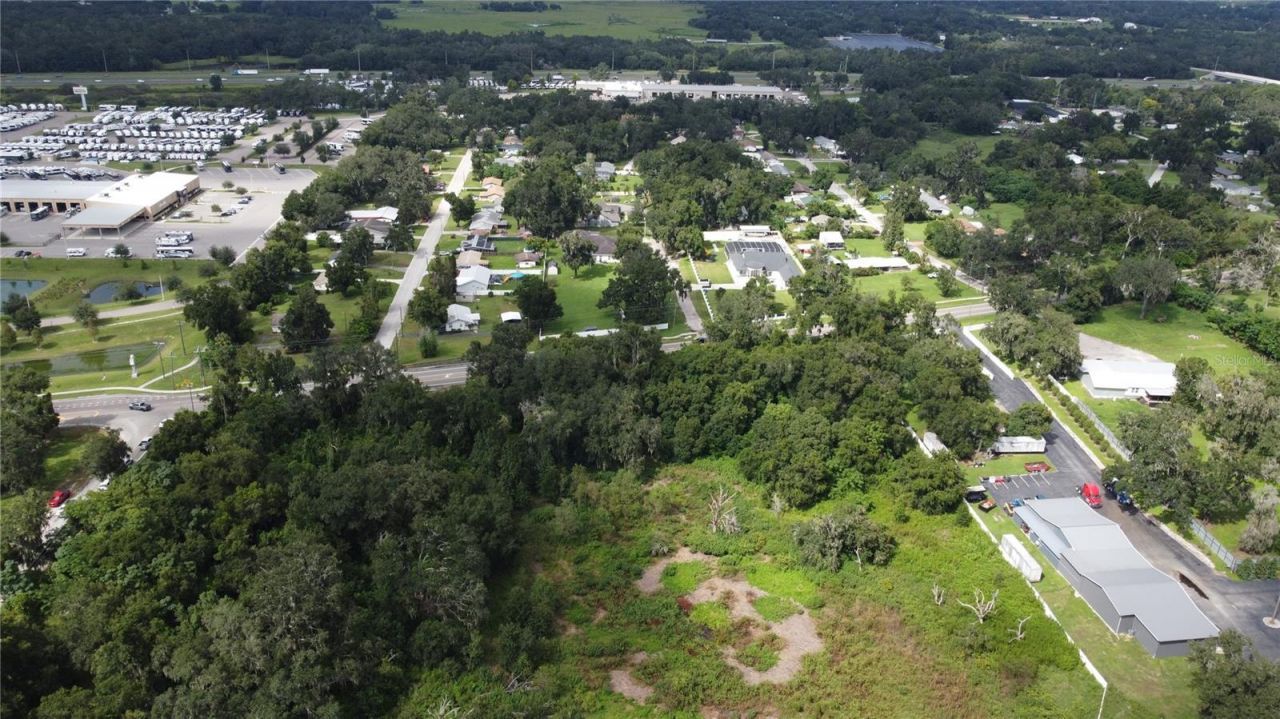 4711 Moores Lake Road , Dover, FL 33527 Photo
