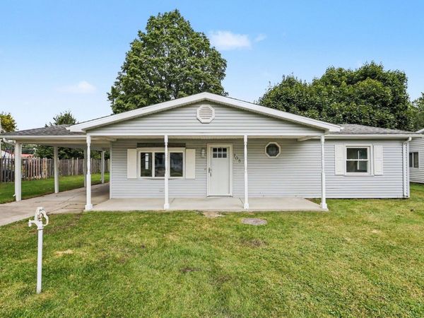708 W Superior Street, Osceola, IN 46561