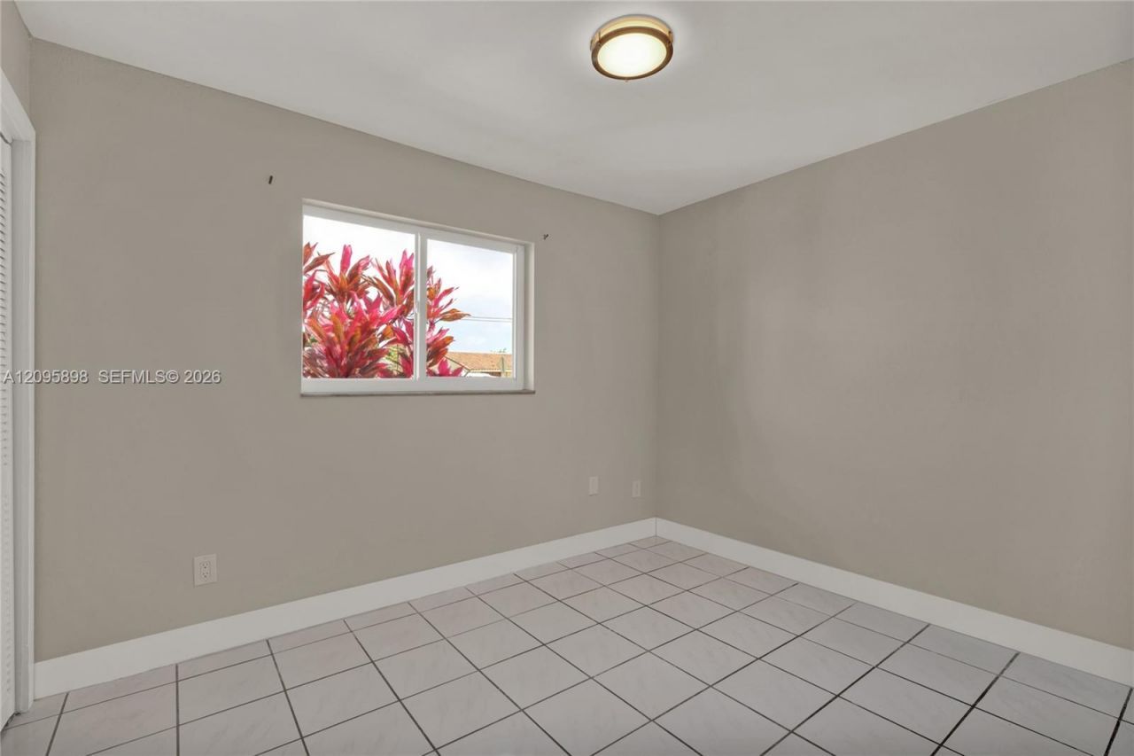 2610 SW 108th Ave , Miami, FL 33165 Photo
