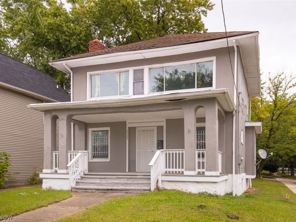 1089 Lakeview Road, Cleveland, OH 44108