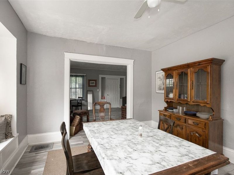 1089 Lakeview Road, Cleveland, OH 44108 Photo 13