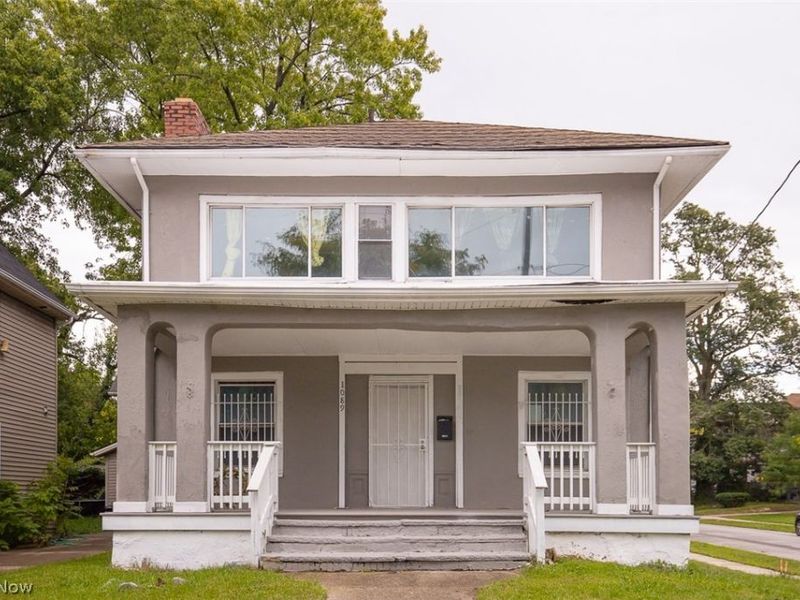 1089 Lakeview Road, Cleveland, OH 44108 Photo 2