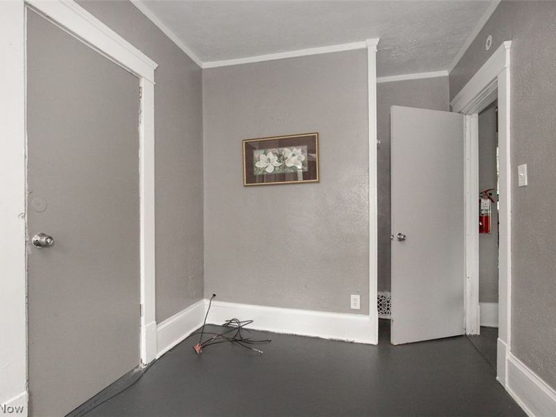 1089 Lakeview Road, Cleveland, OH 44108 Photo 25