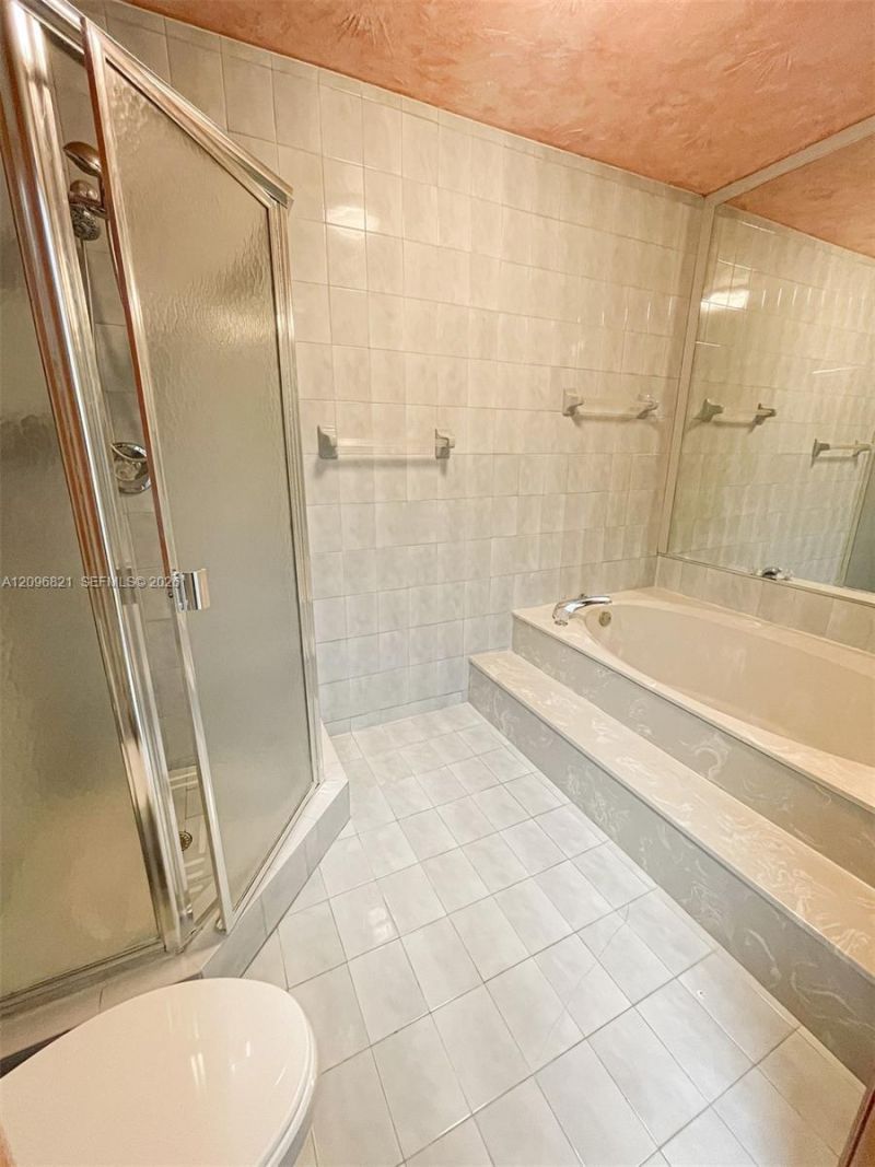 14512 SW 96th Ter , Miami, FL 33186 Photo