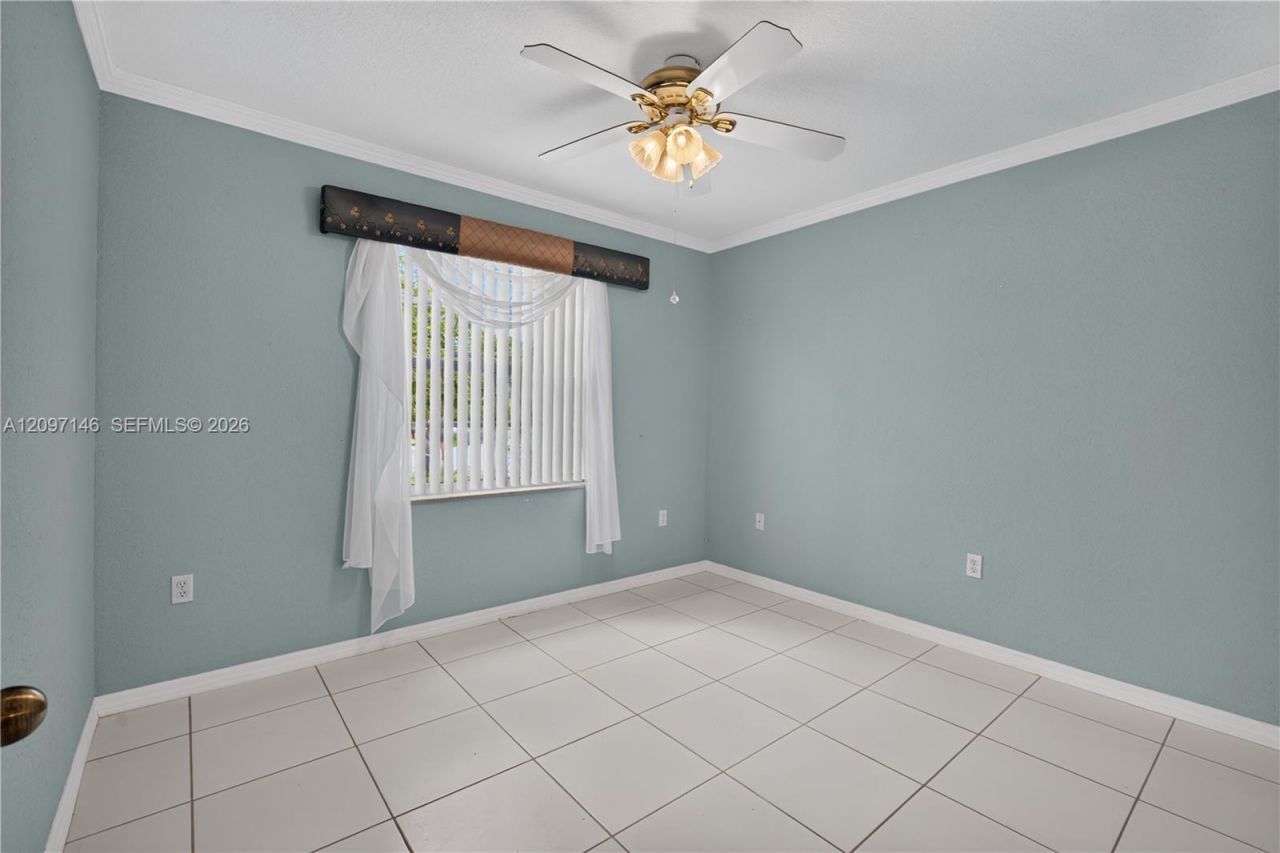 14639 SW 159th Pl, Miami, FL 33196 Photo