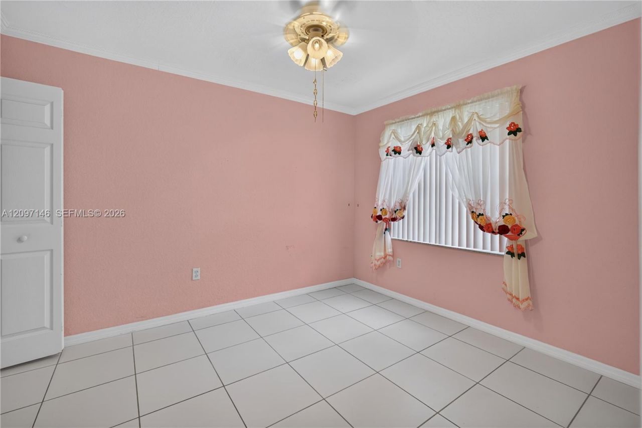 14639 SW 159th Pl, Miami, FL 33196 Photo