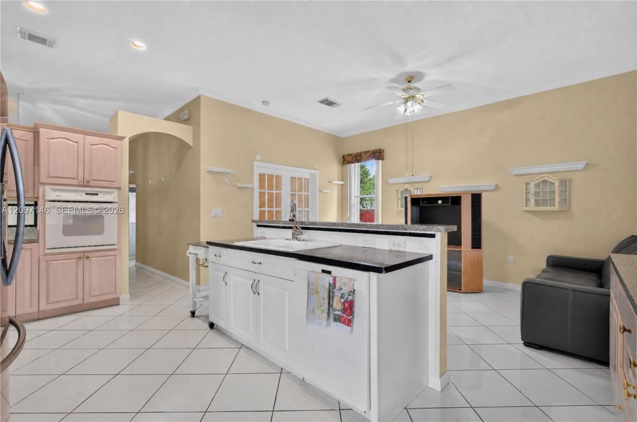 14639 SW 159th Pl, Miami, FL 33196 Photo