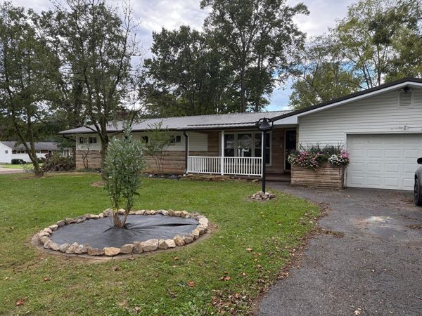 3855 Mill Drive, Zanesville, OH 43701