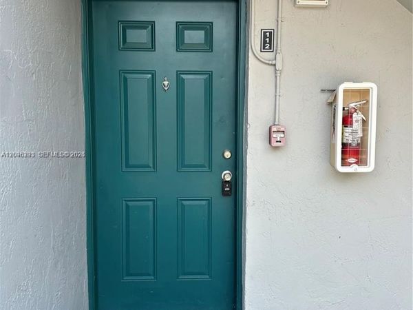7020 NW 179th St , Unit 112, Hialeah, FL 33015