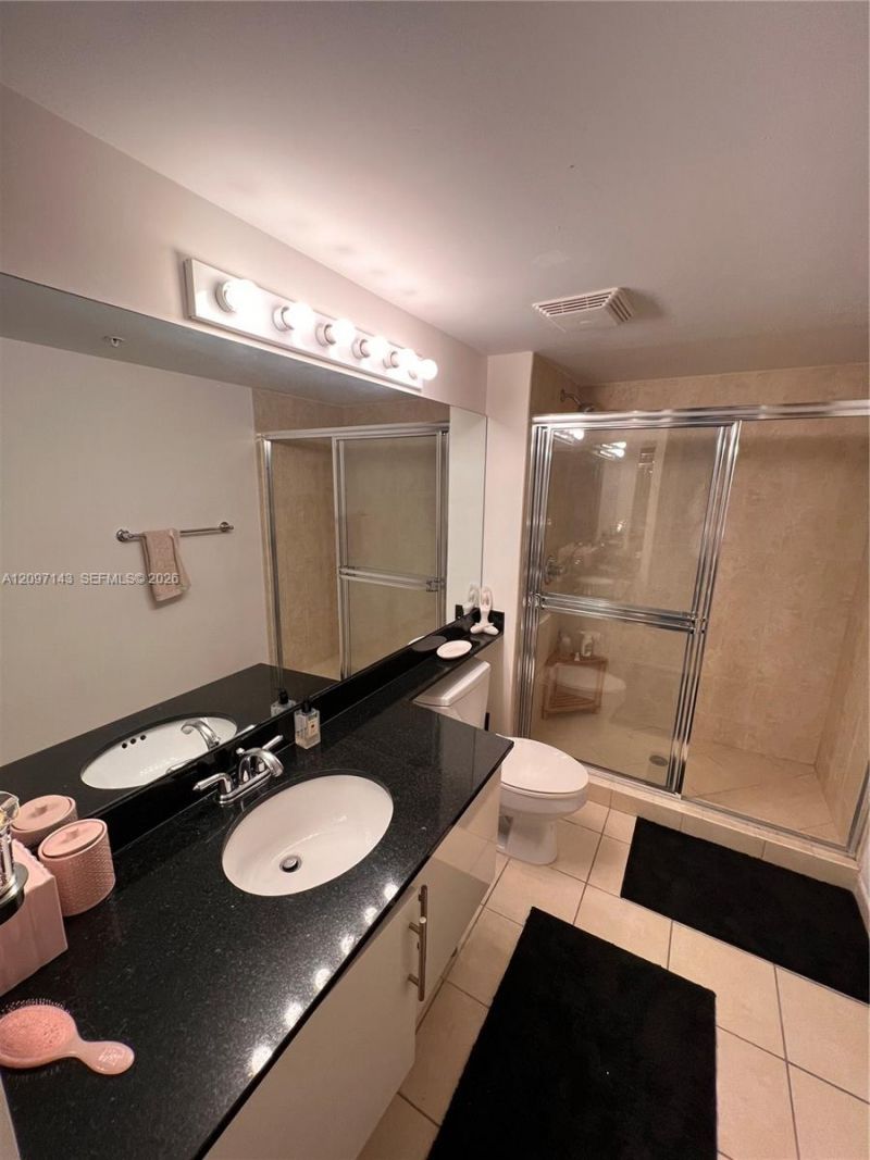 31 SE 5th Street, Unit 2801, Miami, FL 33131 Photo