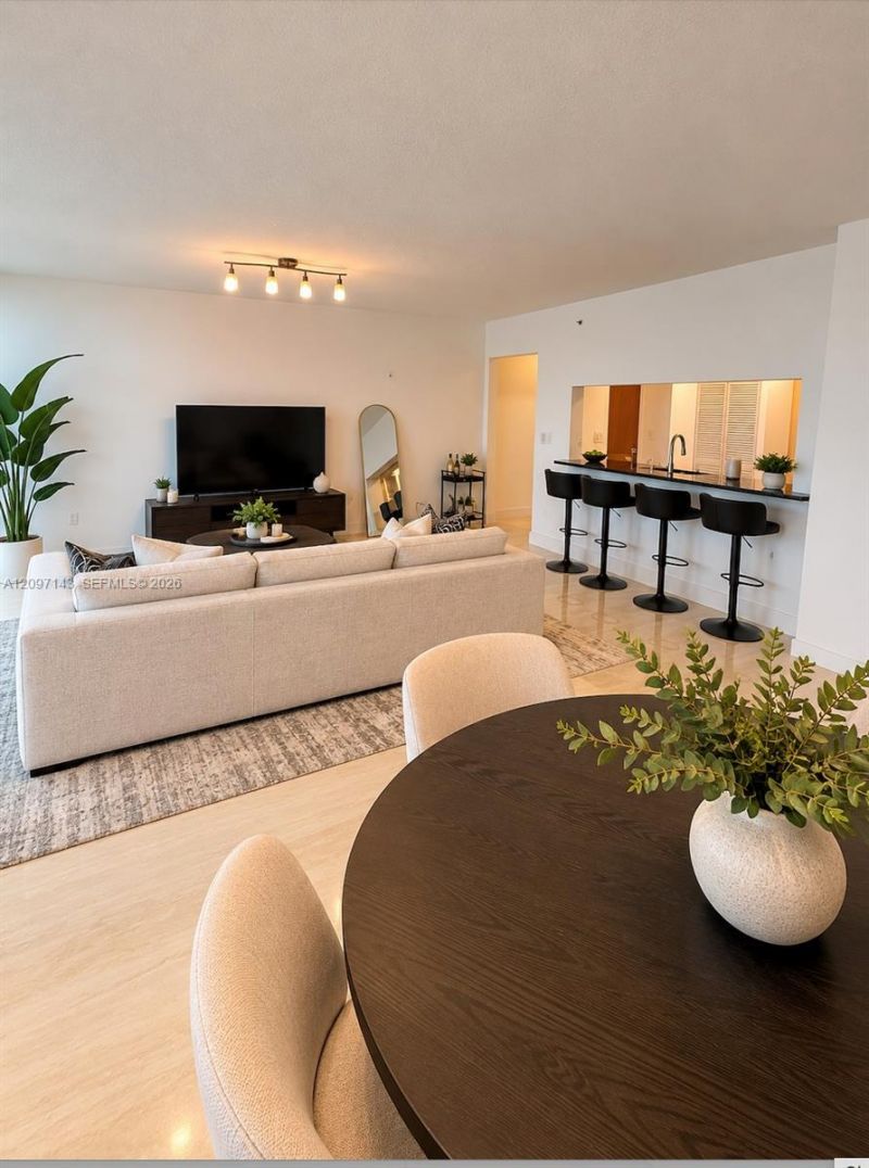 31 SE 5th Street, Unit 2801, Miami, FL 33131 Photo
