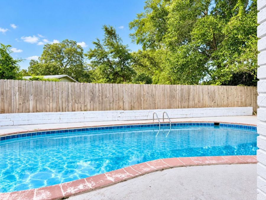 Property Image 63