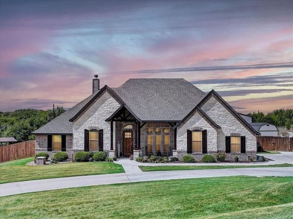 114 Summer Stone Court , Weatherford, TX 76087