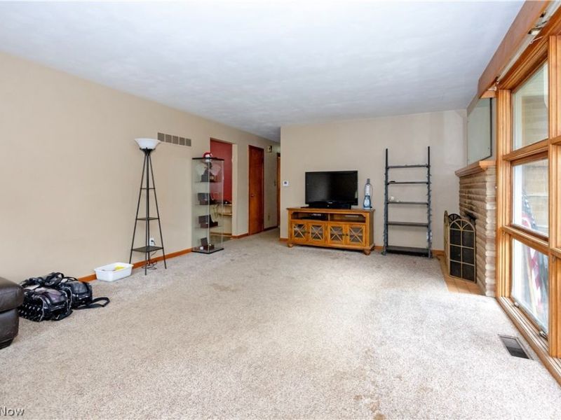 2106 Friar Tuck Circle, Wooster, OH 44691 Photo 2