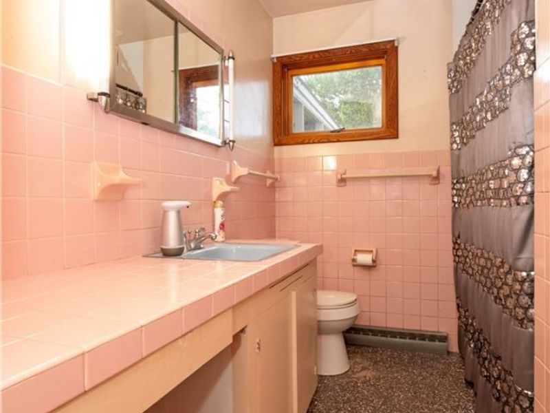 2106 Friar Tuck Circle, Wooster, OH 44691 Photo 8