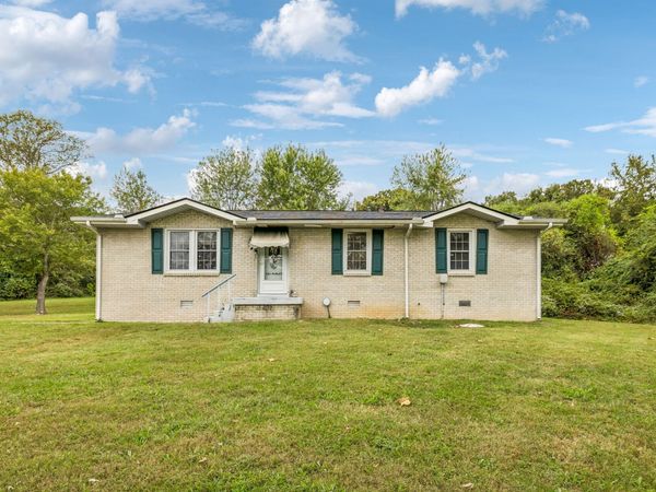 116 Chestnut Dr, Dickson, TN 37055