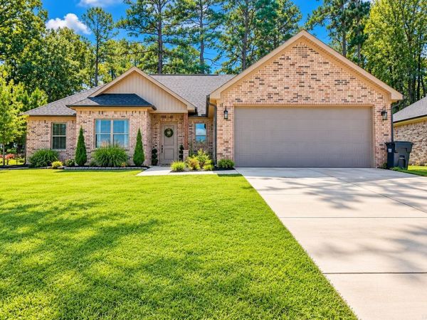 4021 Springwood Circle, Bryant, AR 72022