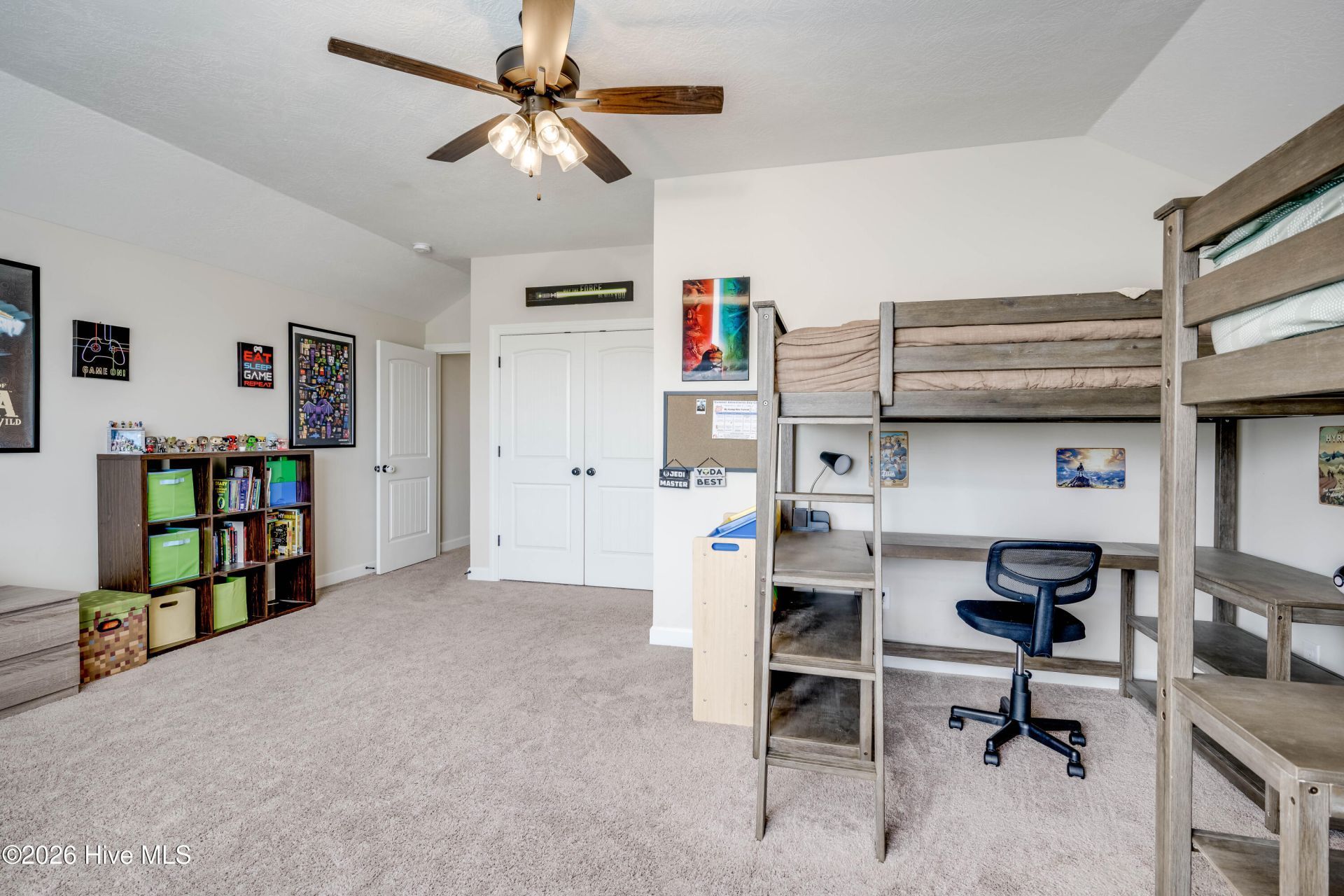 1089 Archard Street Photo 36
