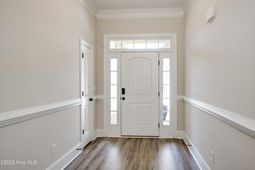 1089 Archard Street photo 4