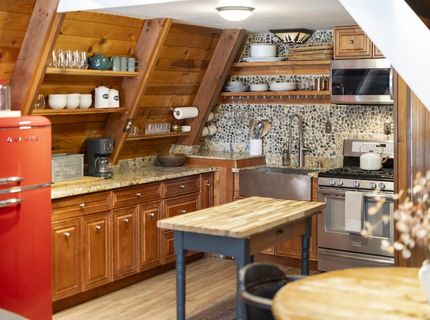 51870 Tamarack Crescent, Soda Springs, CA 95728 Photo